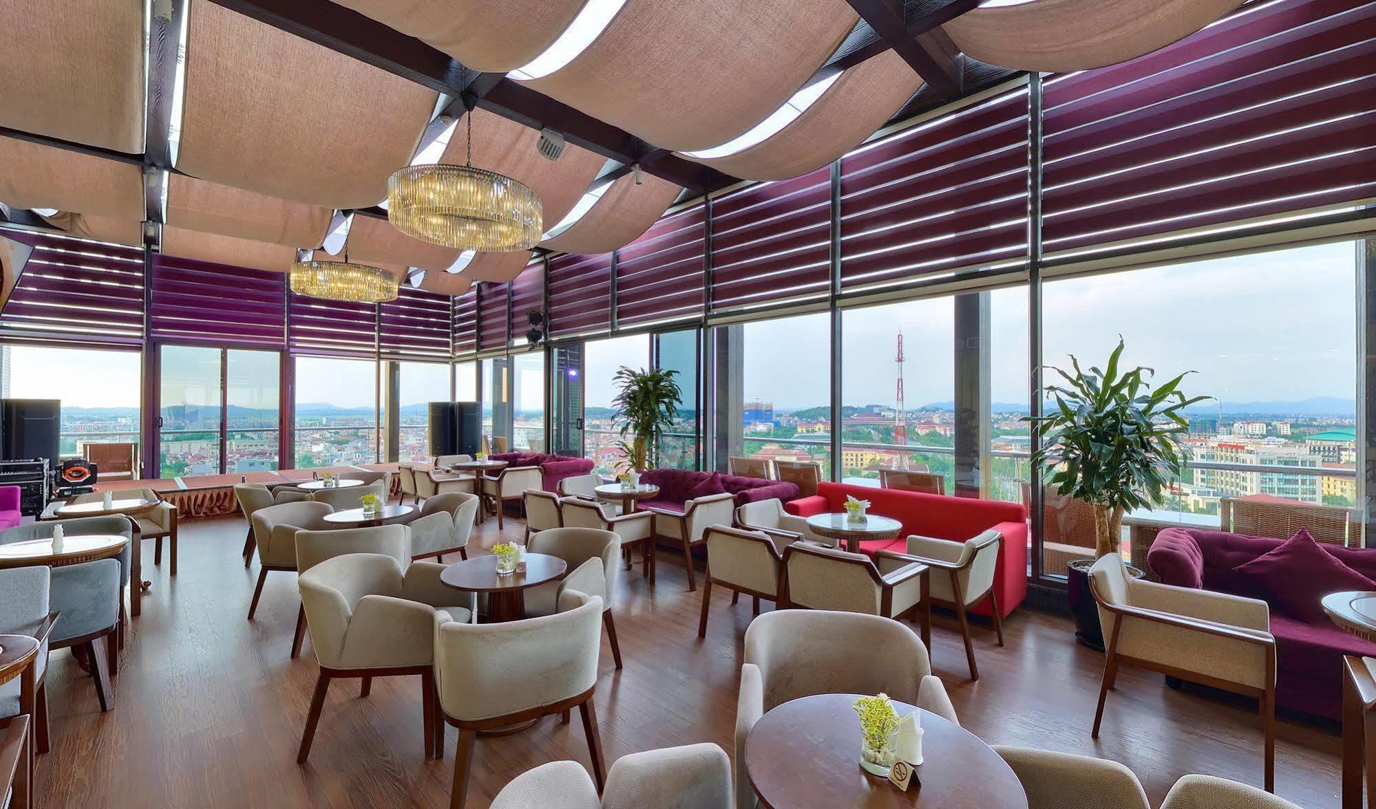 Le Indochina Hotel Bắc Ninh Esterno foto