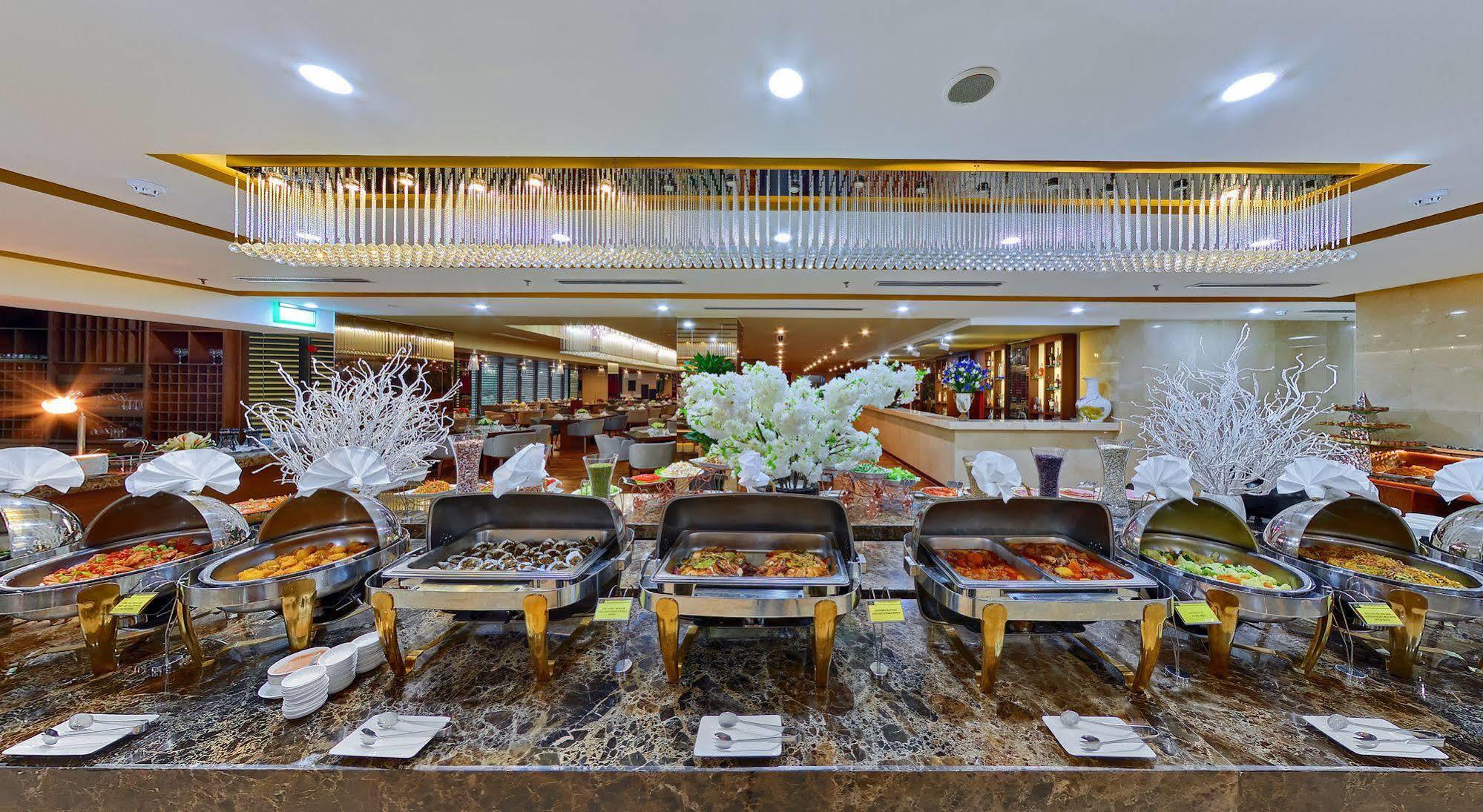 Le Indochina Hotel Bắc Ninh Esterno foto