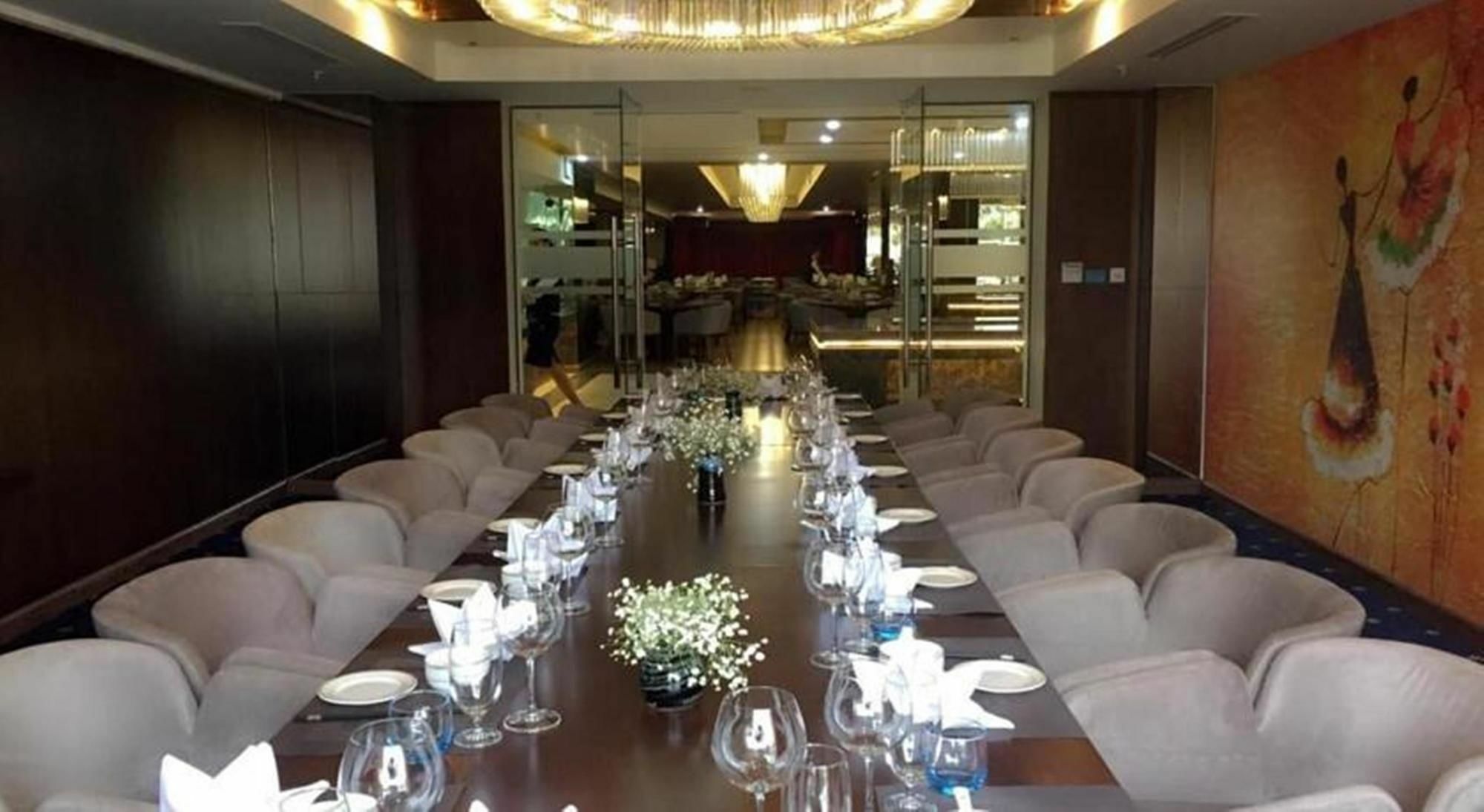 Le Indochina Hotel Bắc Ninh Esterno foto
